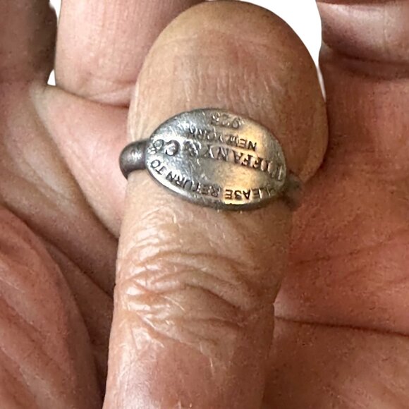 Tiffany & Co Size 6 Sterling Silver 925 Return To Tiffany New York Ring Oval - Picture 14 of 14